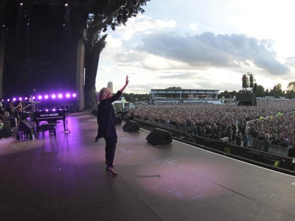 OUTDOOR MOVIE NIGHT—Carole King: Tapestry Live from Hyde Park