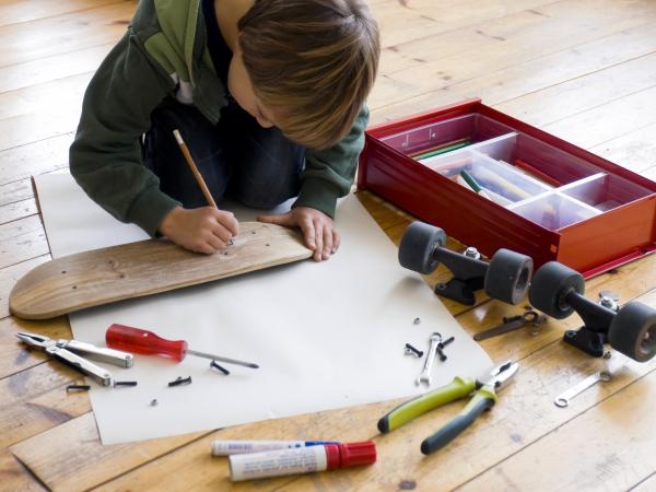 Teen Workshop: Get Decked! Acrylic Skateboard Painting with Bob Dix